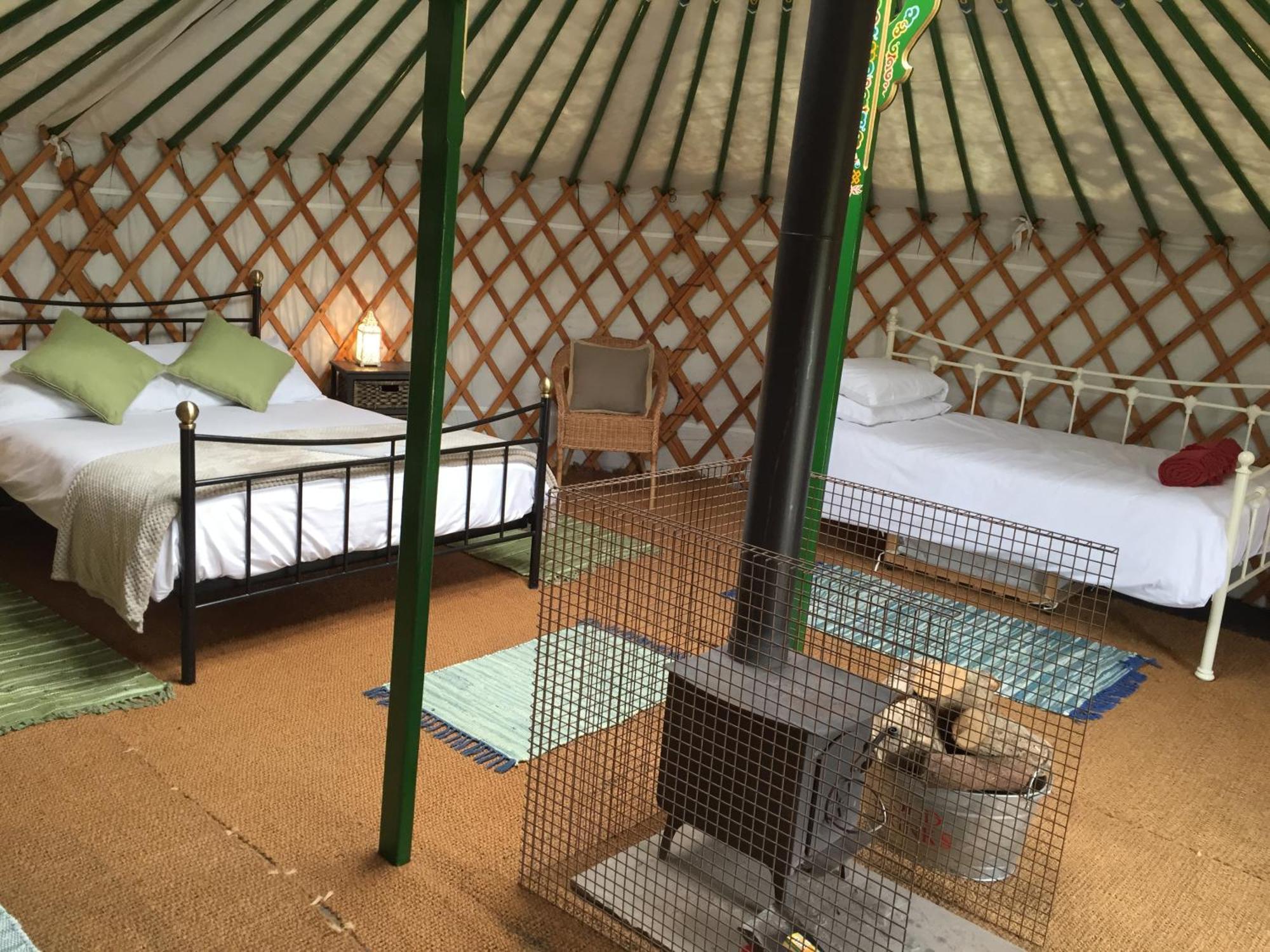 Caalm Camp Hotell Stour Provost Exteriör bild